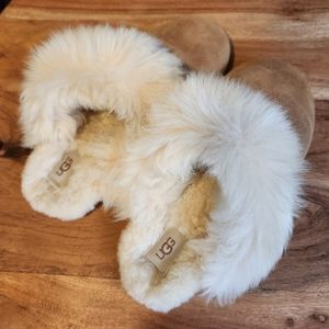 Women's UGG slippers